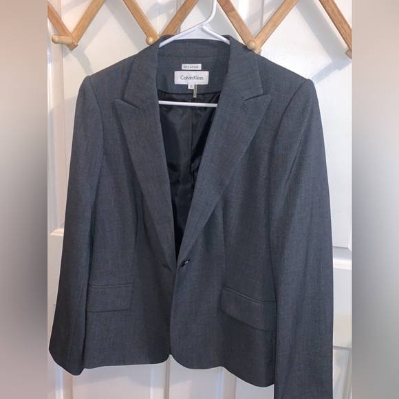 Blazer - Picture 1 of 3